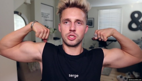 Marcus Butler Muscles &amp; Biceps www.shirtlesscelebs.com/marcus-butler-muscles-biceps/