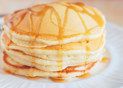 -kokoro:  Buttermilk pancake ( by  fakeginger)