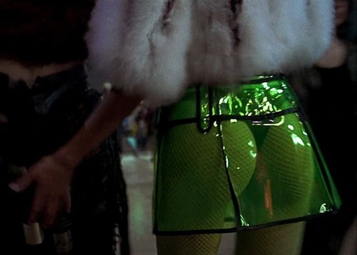 honey-andtar:  I want this whole outfit in my life and on my body