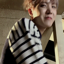 Hobi Looks Like A Cartoon In The Cutest Way