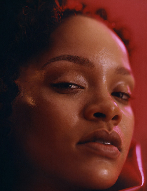 chewbacca:Rihanna for Dazed Magazine (2017)