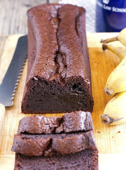 foodffs: (Gluten-Free) Blender Chocolate Banana Bread Follow for recipes Get your FoodFfs stuff here