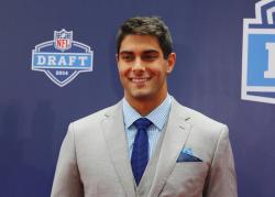 thatryguy:  txcwbysexy:  straightmenworshipping:  New England Patriots QB hunk Jimmy Garoppolo hot sweaty pits!!! lickkk!!!  Wow  You know, there are reasons I look forward to football season.  Guapooo