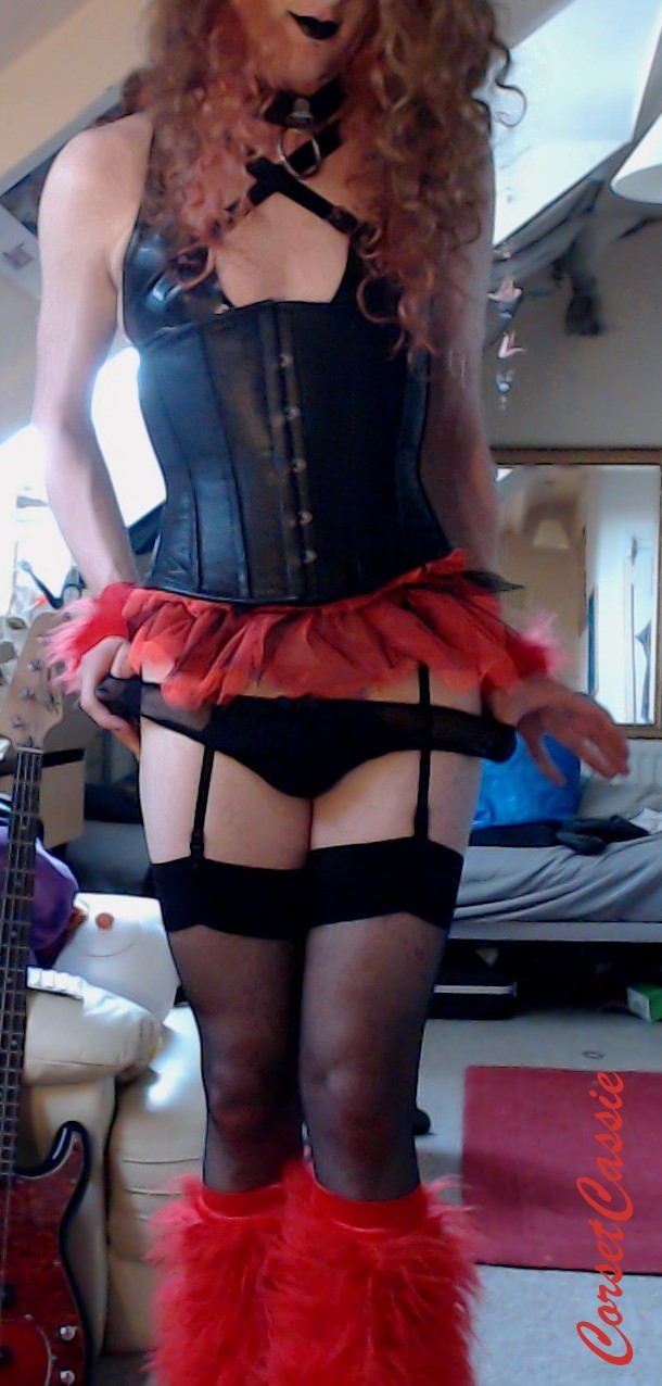 sissycharli:  corsetcassie:  This isn’t even the sluttiest raver outfit I’ve