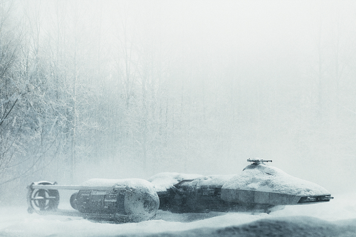 petermorwood:alwaysstarwars:Supremely awesome and realistic photos by Avanaut, made using scale mode