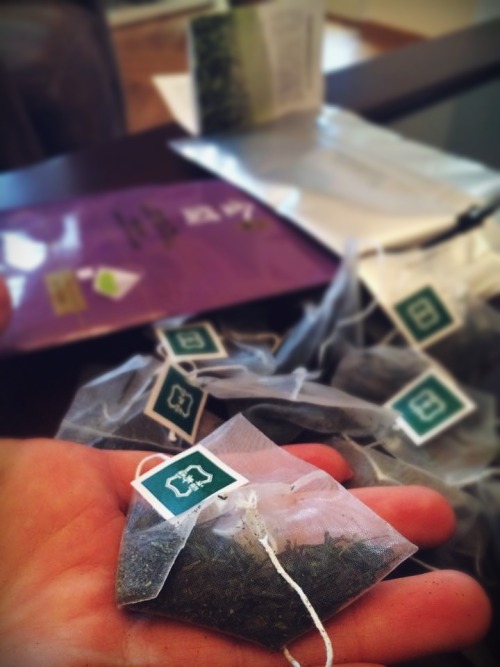 drinkyourteanow: Gyokuro tea from Japan The packaging is very practical, typical Japanese. In t