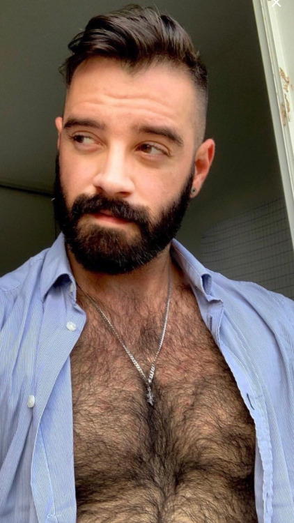 1HairyLover