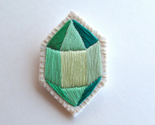 neonelephantintheroom: powervests: waylaidx: Embroidered gem brooches by An Astrid Endeavor on E