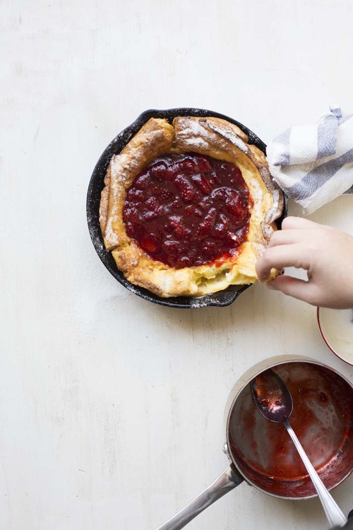 sweetoothgirl:   Hot Jam Donut Dutch Baby  