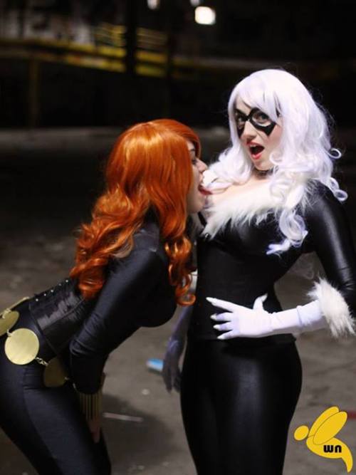 thecosplayinitiative:  Black Widow cosplay by Aerilaya Cosplay  Black Cat cosplay by Jaycee Cosplay  C.O.S.P.L.A.Y needs you! Send your work! Facebook / Twittter / Tumblr 