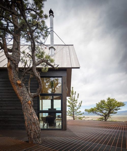 utwo - Cabin in Colorado© david lauer