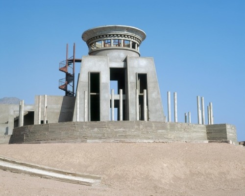 abandonedography: CONCRETE SKELETONS: ABANDONED HOTEL PROJECTS OF THE SINAI PENINSULA Between 2