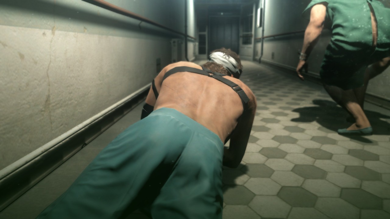 Of course, MGS5 starts with me having to look at a man’s ass. Also, I am really bad at that game ‘’OTL I would also like to not kill anybody, but my non-lethal gun has so few bullets ‘’OTL  I will also try to kidnap as much people as possible with the Fulton thingy, I guess. #MGSV#MGS5 #Metal Gear Solid  #Video game rambling #screencaps