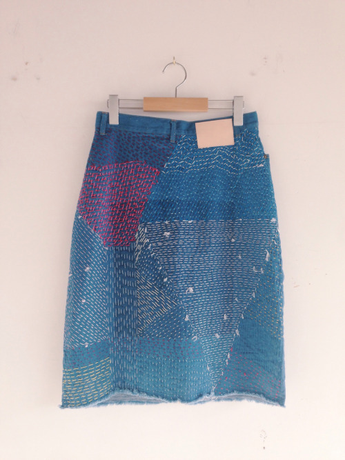 zazi 16ss “新しい気持ち”sashiko denim skirt “backside”/blue