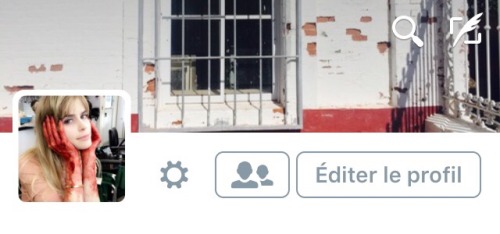 Carlson Young layout (requested) please credit to @uithope on Twitterlike or reblog if u save xx