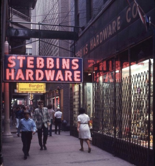 Stebbins Hardware, 15 W Van Buren, 1972, Chicago. Harold Washington Library stands here now. Found a