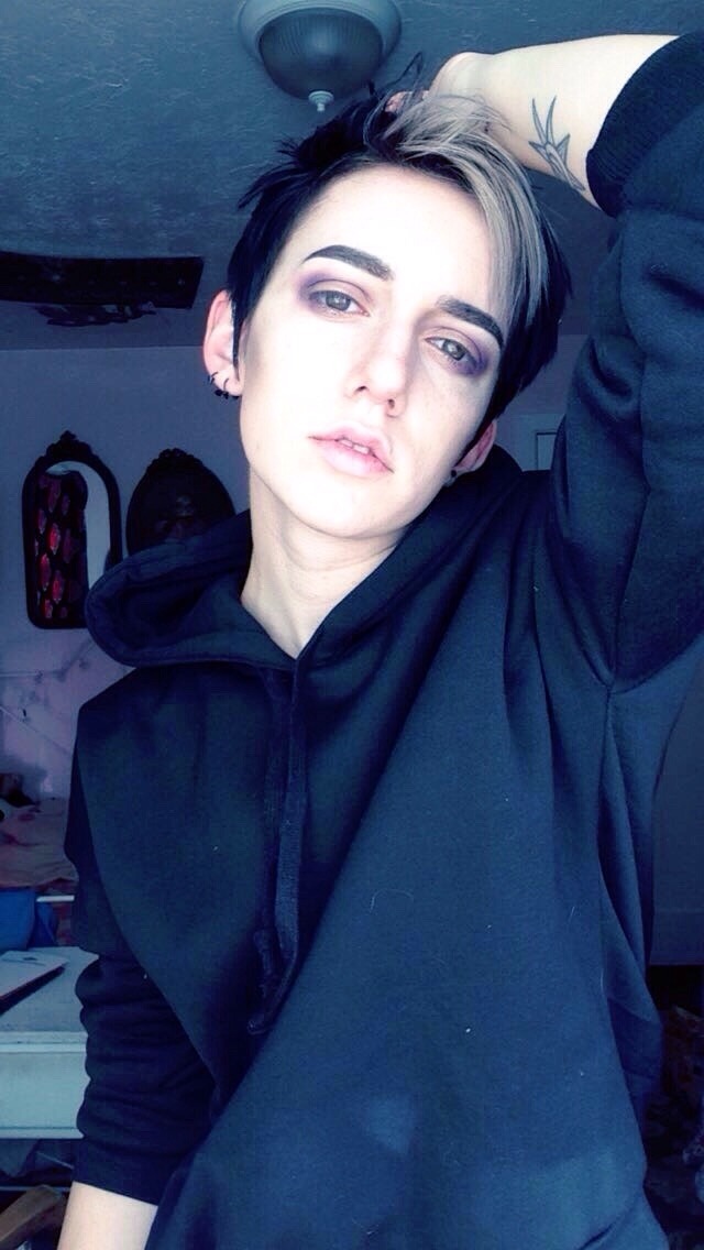 spencerofspace:  Grubby pup Insta: spencerofspace   Hoodie from Shein