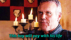 ofkingsandlionhearts: Merlin AU—for the lovely SamanthaIn which Arthur literally goes mad sear