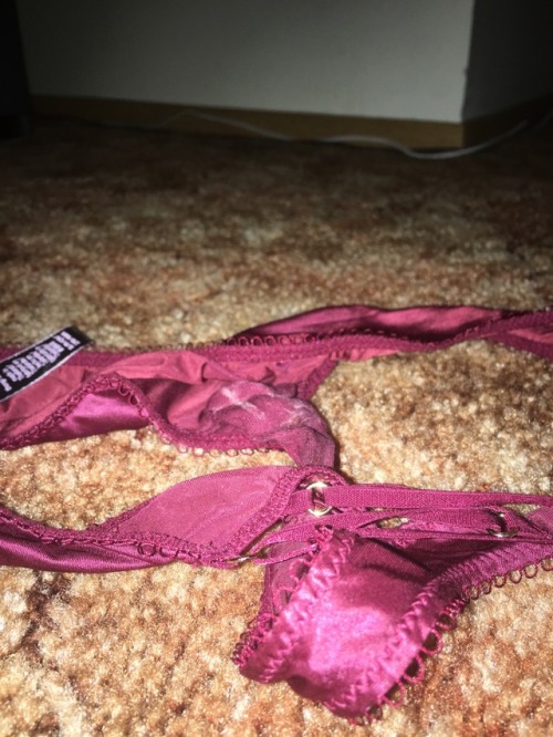 wetpantiesonly: I played and fucked in these panties for past 2 days and mhmmm I made a mess Id love