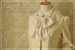 xtoxictears:  truth2teatold:  Dear Celine Autumn Coat  Need it. 