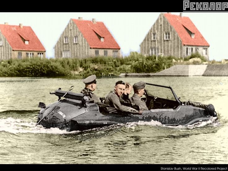 trenchcoats-anonymous:  awesomeness2:  I identify as a Panzer Tank!!!!   I identify