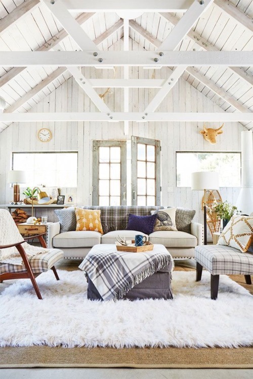 oldfarmhouse: Perfect Renovation~Editorial Countrylivingmag @instagram Photocredit