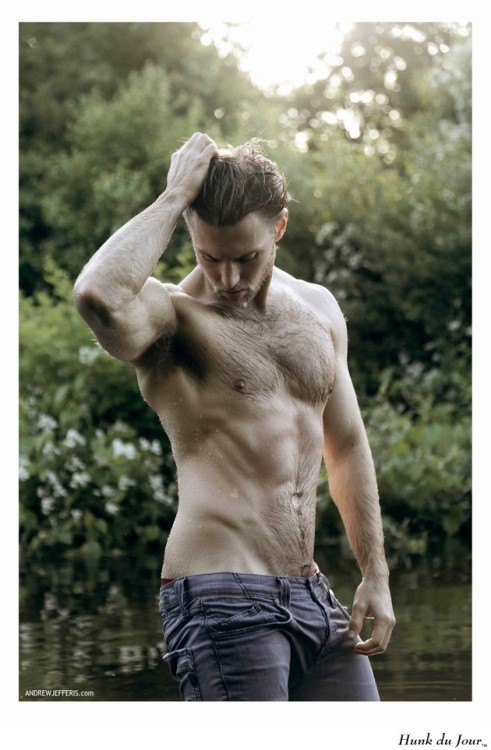 Your Hunk of the Day: Warren Carlyle hunk.dj/7660