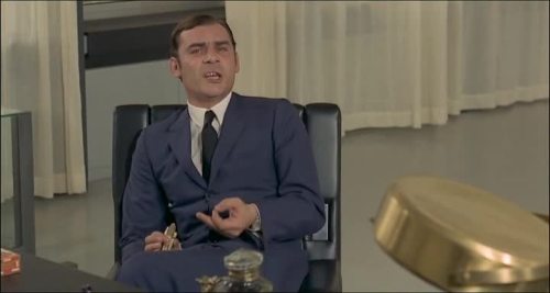 People speaking ItalianIndagine su un cittadino al di sopra di ogni sospetto (Elio Petri, 1970)Il De