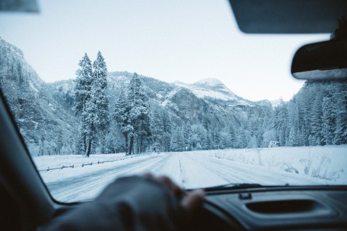 jakechams:  Snowy Yosemite 