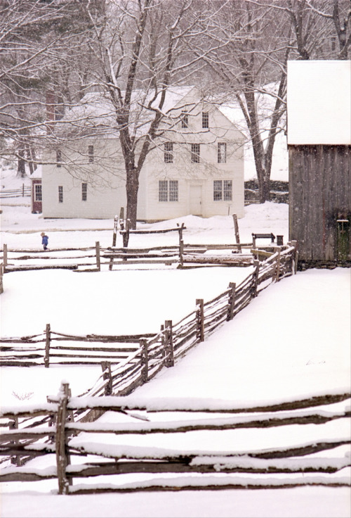domesticgxddess:A Walk in the Snow by DaveLawlerI think this is the general store at Old Sturbridge 