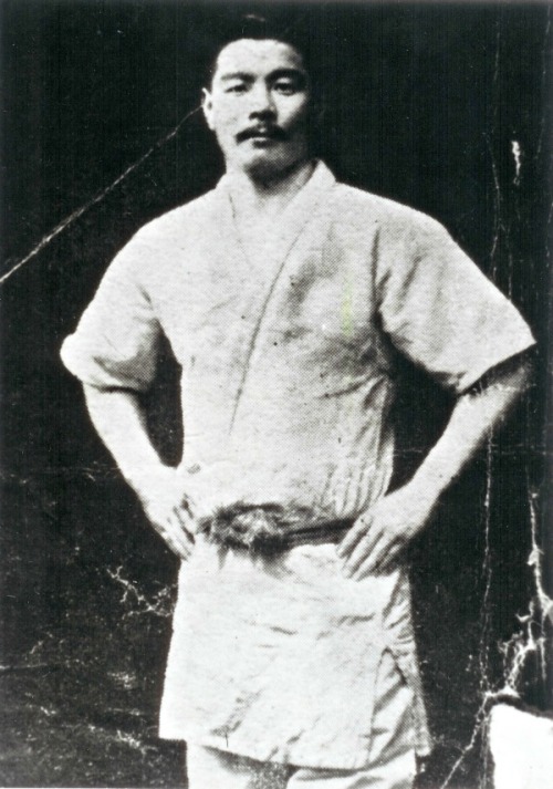Mitsuyo “Conde Koma” Maeda who was one of the finest judoka that ever lived and took the art to Braz