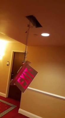 flame-alchemist-buttbutt:   P.S.A ANNOUNCEMENT TO ALL COSPLAYERS This is why we cannot have nice things.(i took this from a post on facebook i saw someone put up that had to be shared elsewhere)“1: Broken Light Fixtures on a couple different floors.2: