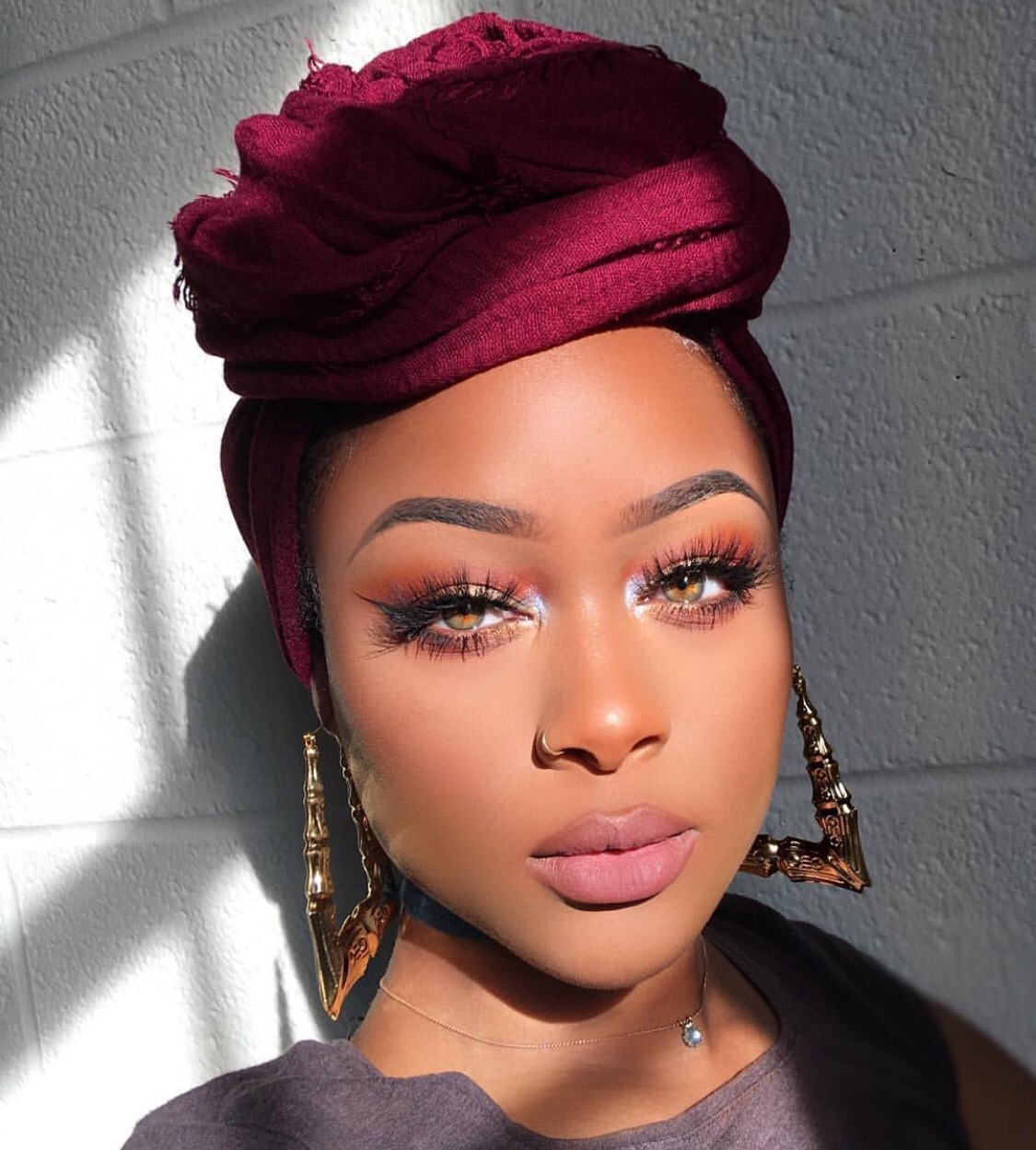 richgirl-mentality:  tamperedemotions:  Brows giving me liiifffeeeee 👏🏽😫🙌🏽