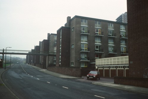 scavengedluxury: Woodside Lane, Sheffield, 1987. Via here.