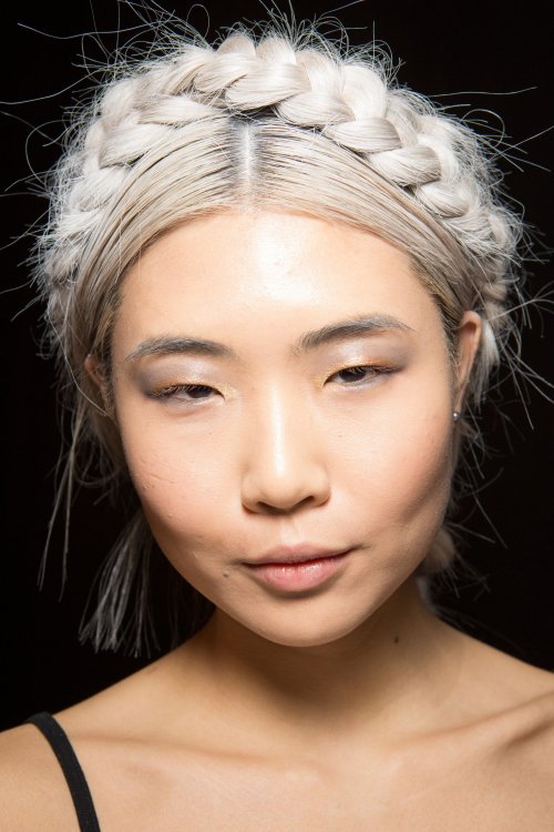 radiocarbonclock:  may hong backstage at mara hoffman f/w 2015