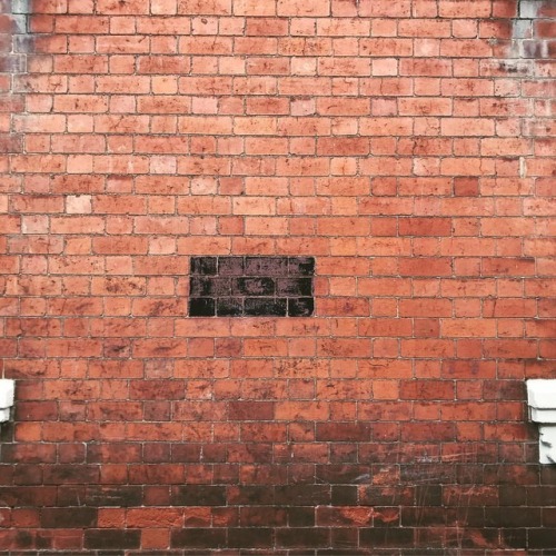 ◼️ . . . #me #rectangle #hereford #art #decay #urban #urbanphotography #wall #brickwork #landscape #