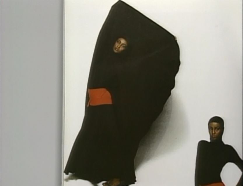stevenmeiselfie:  Stills from Issey Miyake Moves, 2002. 