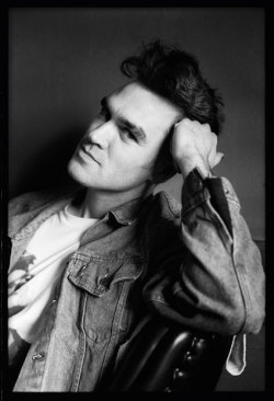 unofficialthesmiths:  Morrissey.