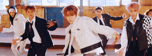 Cherry Bomb mv Teaser #2