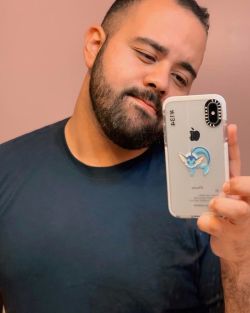 hipsterdinosaurs:  Got this nice case with one of my fave Pokémon from Gen 1. What’s your favorite Pokémon?   . . . #progresspic #igdaily #latino #menstyle #portrait #hipsterdinosaurs #beardedmen #photooftheday #lighting #lifestylephotography #beardlife