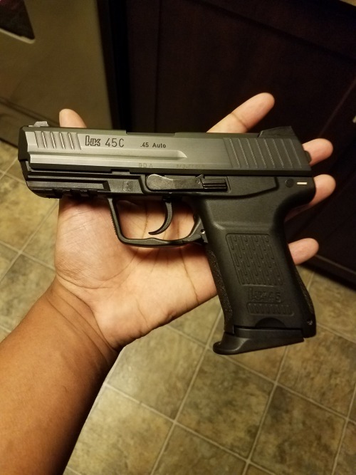 just-remington: Have a photo of my HK45C.
