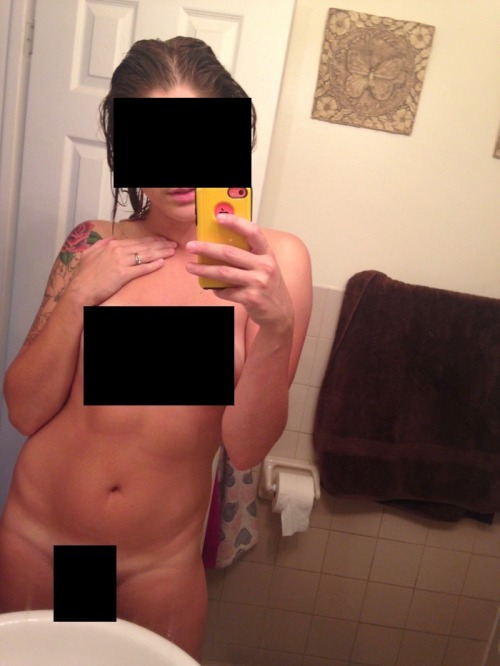 newwhiteexposer42: webslutshumiliation: girlexposuregame:This smoking hot goth slut is Lexi from BC 