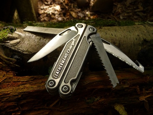 Leatherman Charge TTI , just perfect for this day &amp; age .