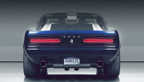 Equus Bass 770: The $250,000 muscle carMuscle car from Michigan automaker blends old-school design w