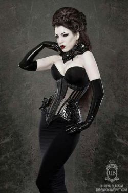 victorian-goth:  Victorian Goth