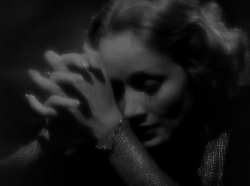 ok-film:  Shanghai Express (1932) dir. Josef von Sternberg 