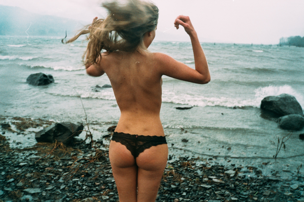 shitjimmyshoots:  butts &gt; cold (2014?) -Jimmy O’Donnell (@shitjimmyshoots)