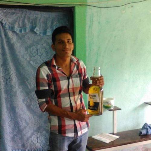 chacaleshuastecos2:  Rico chacal de muy buena verga Misael de rio verde san luis Potosí