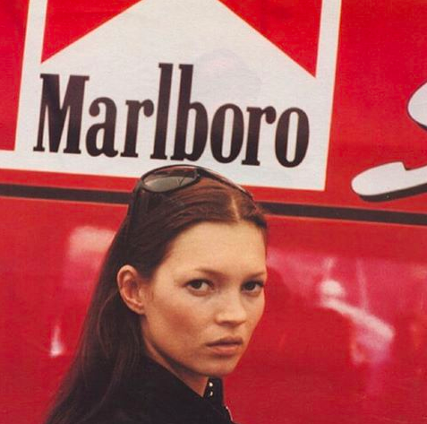 Porn phreshouttarunway:  Kate Moss  photos