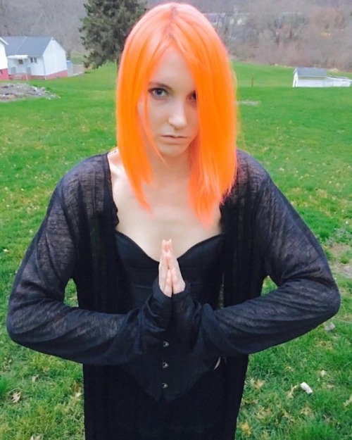 #GirlfightClub model Gh0st from 3 yrs ago. Her videos are #002 &amp; #013 on Girlfight.cl